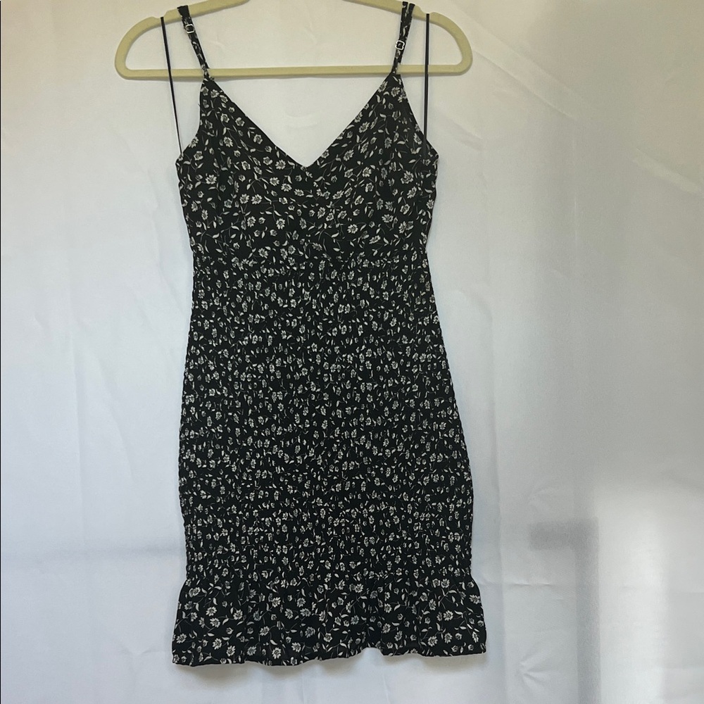 Love Tree Black and White Floral Mini Dress